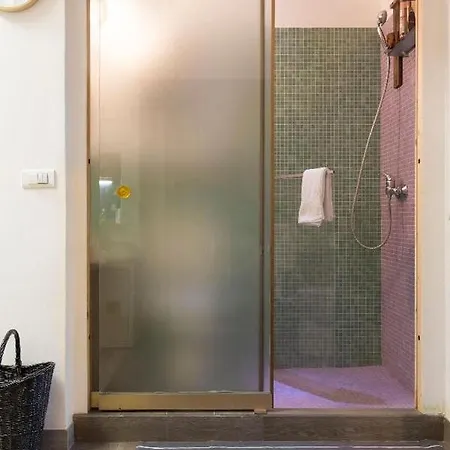 Apartment ✰stylish & Minimalist. Centre. Private Terrace *