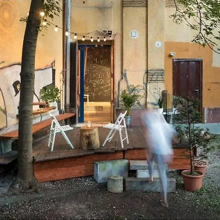 ✰stylish & Minimalist. Centre. Private Terrace Apartment *